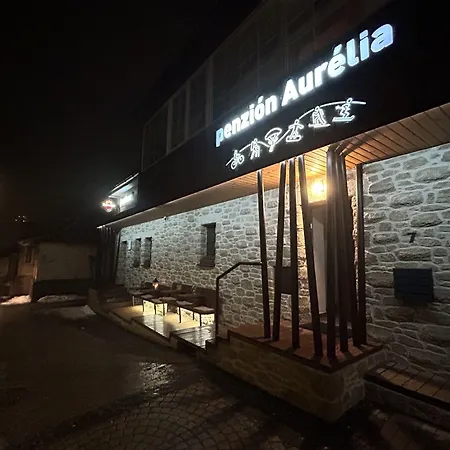 Aurelia 3*